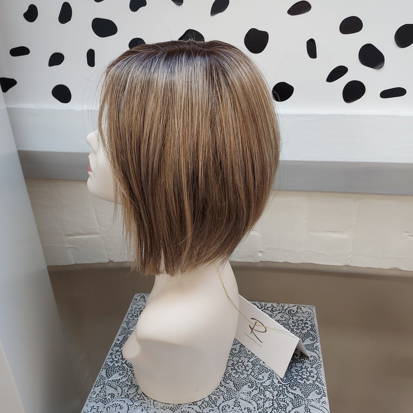 Victoria synthetic wig in 24BT18S8 Shaded Mocha by Jon Renau