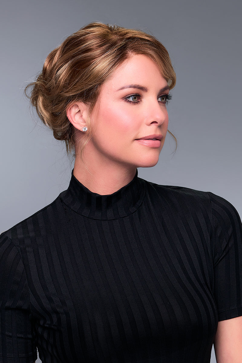 Julianne Lite  - Jon Renau SmartLace Lite.