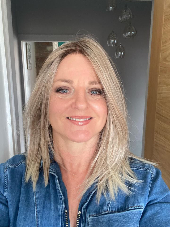 Tosca Mono Part Wig - Stimulate HITEC HAIR Ellen Wille