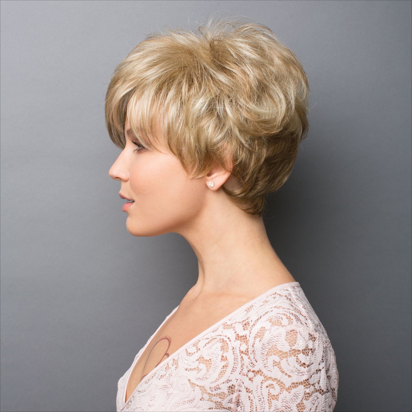 Gia Wig - Hi Fashion.