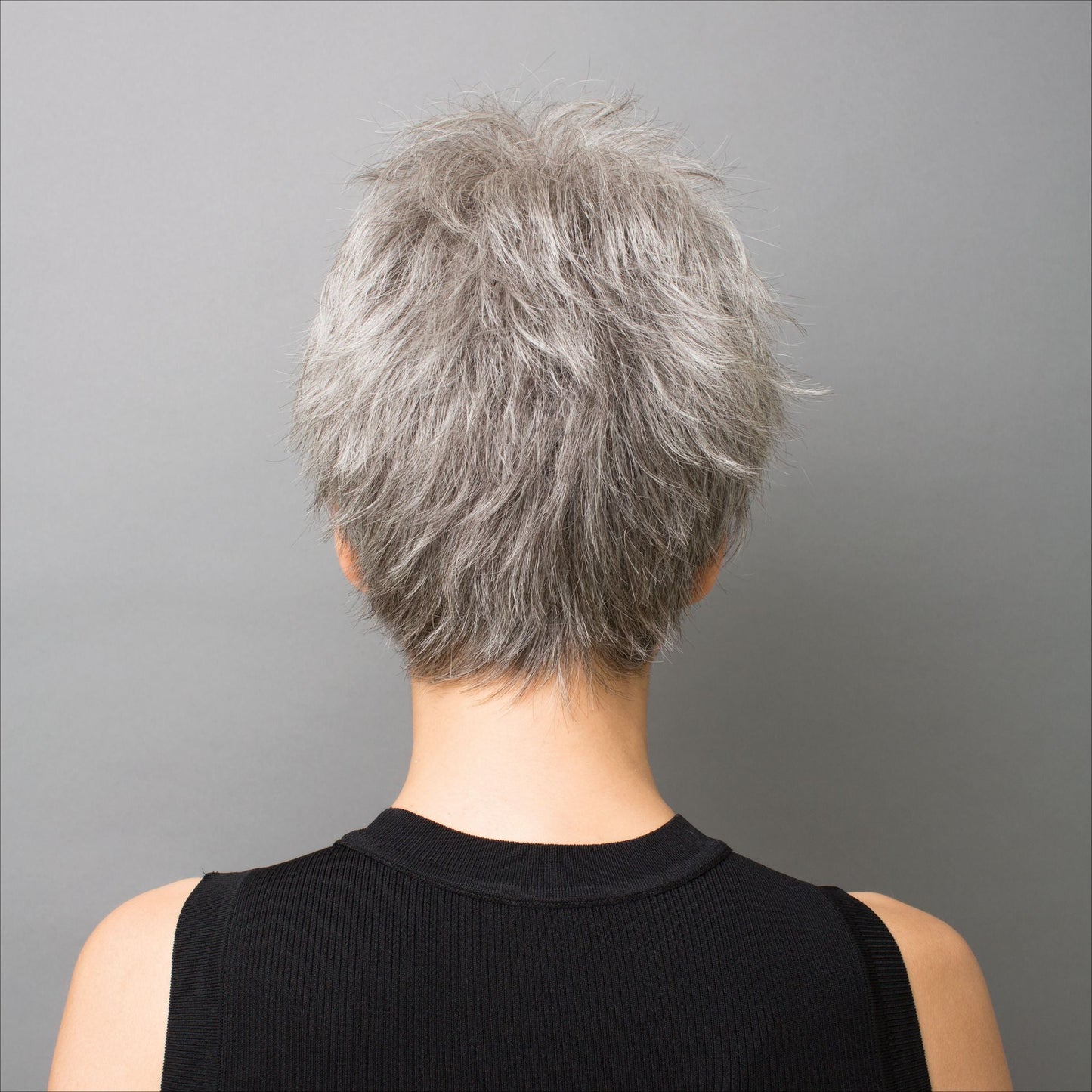 Lizzy Wig - Hi Fashion.