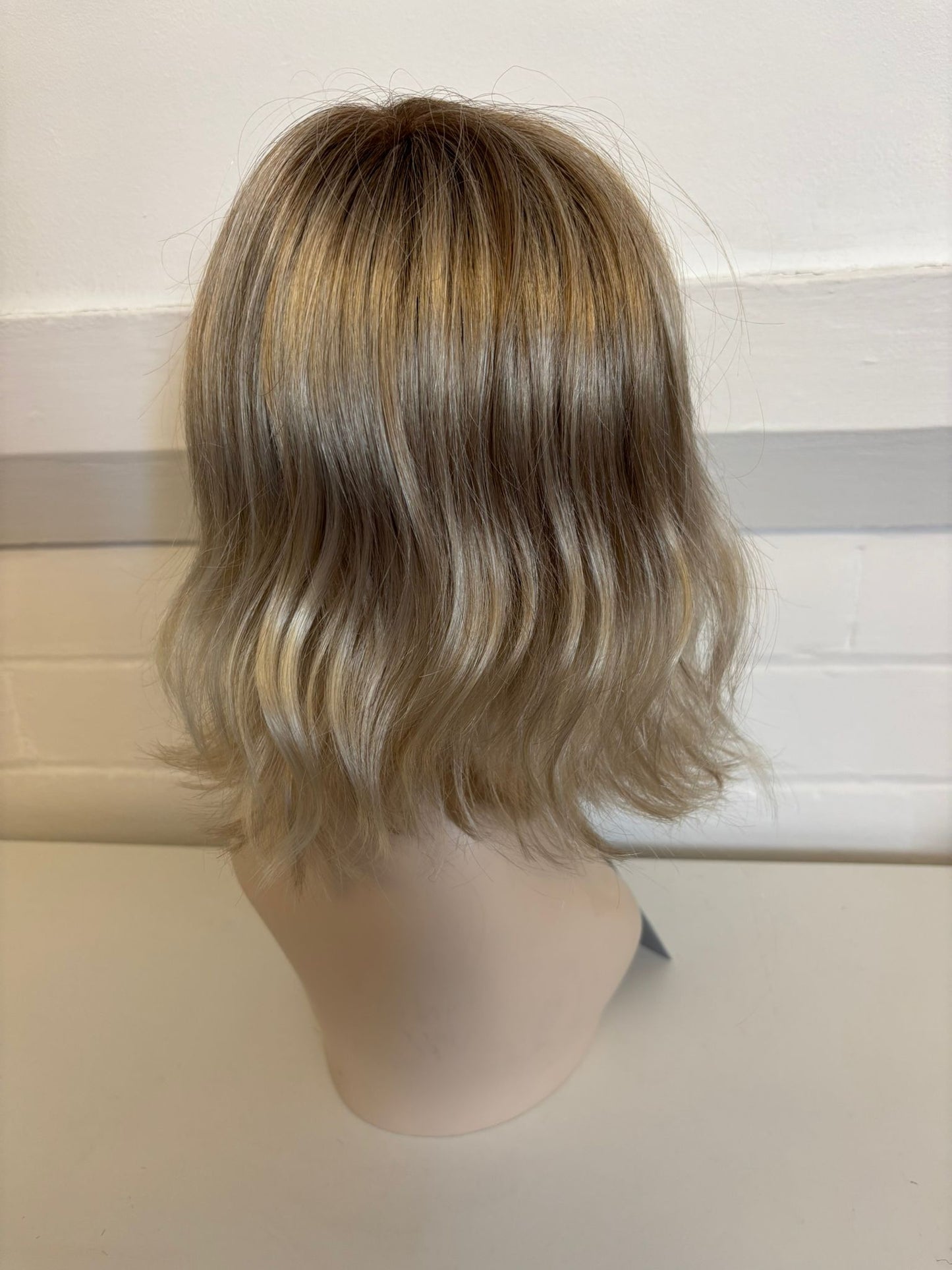 Esprit in Champagne Rooted -  Hair Society Collection Ellen Wille