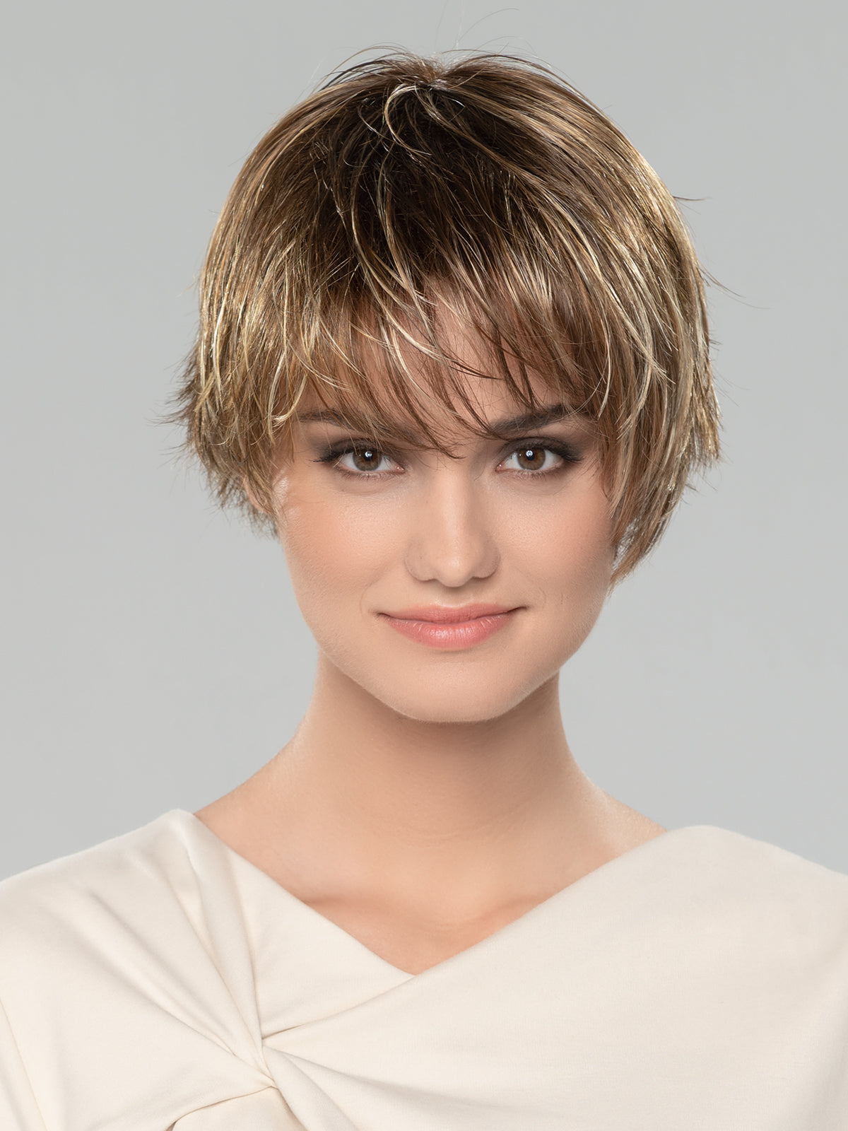 Amer Wig - Stimulate SYNTHETIC - Ellen Wille