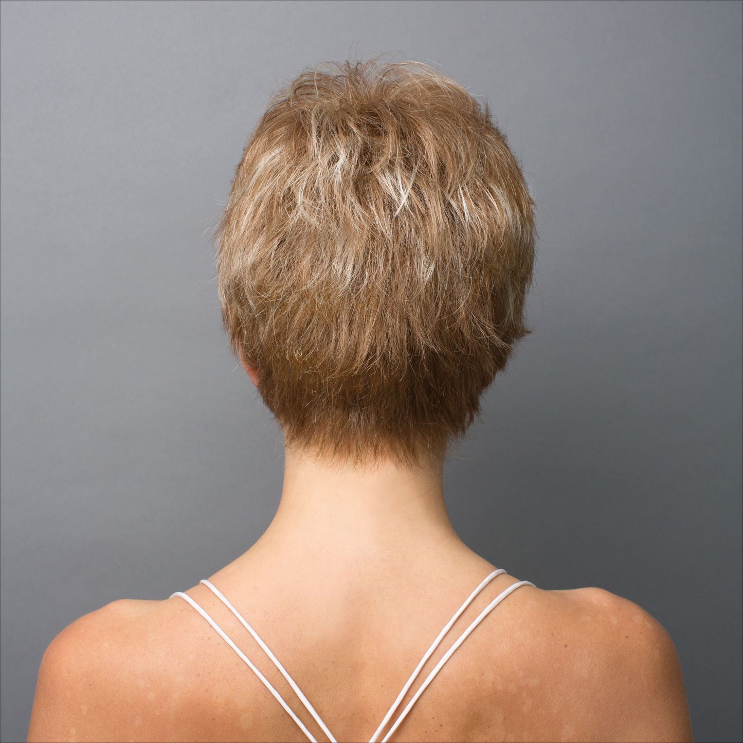 Zoe Wig - Hi Fashion..