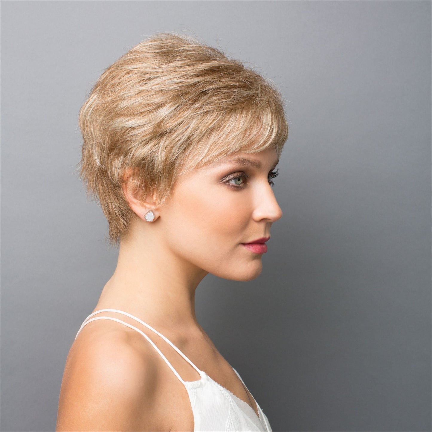 Zoe Wig - Hi Fashion..